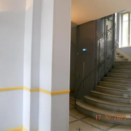 Deux Pieces Centre Apartman *